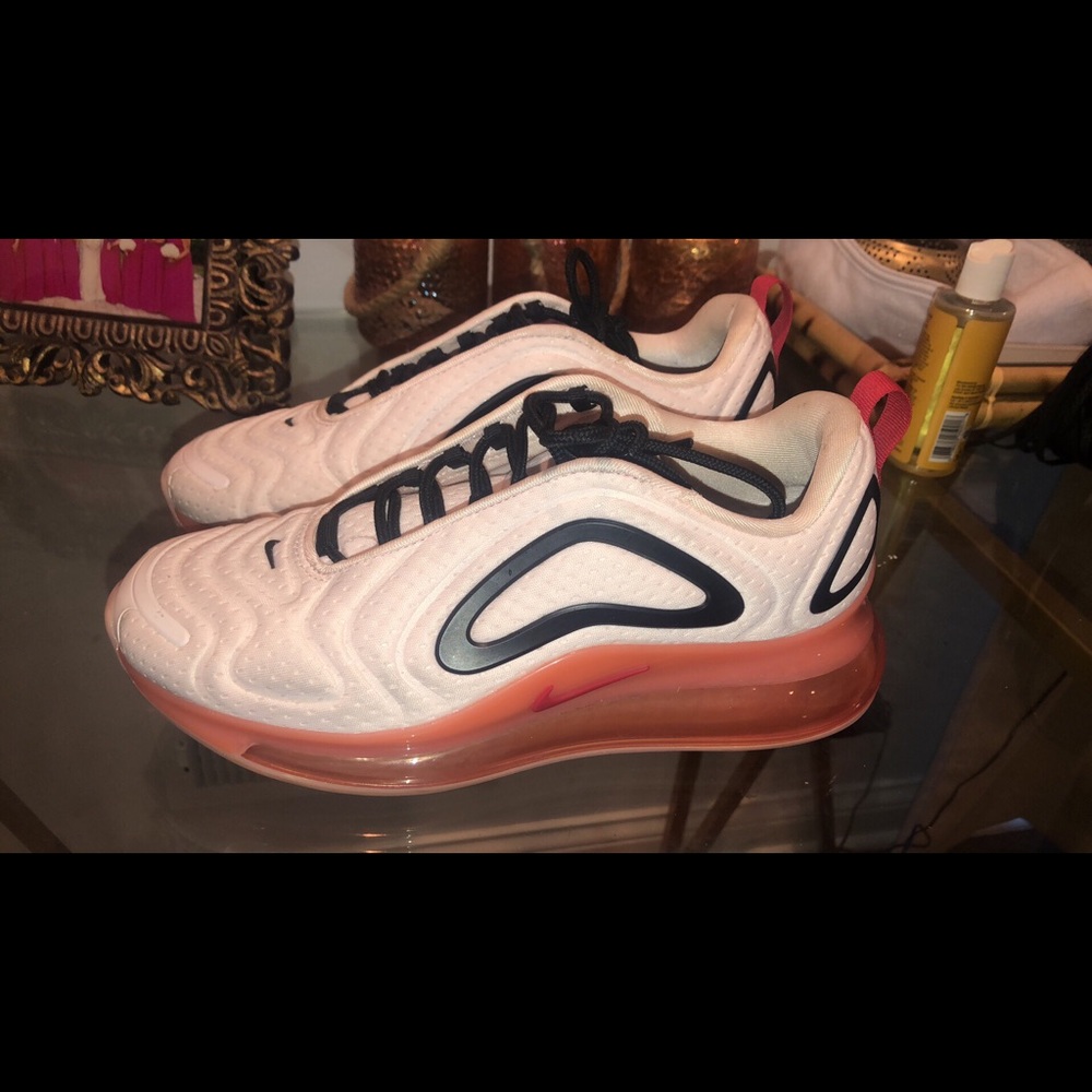 Nike Air Max 720